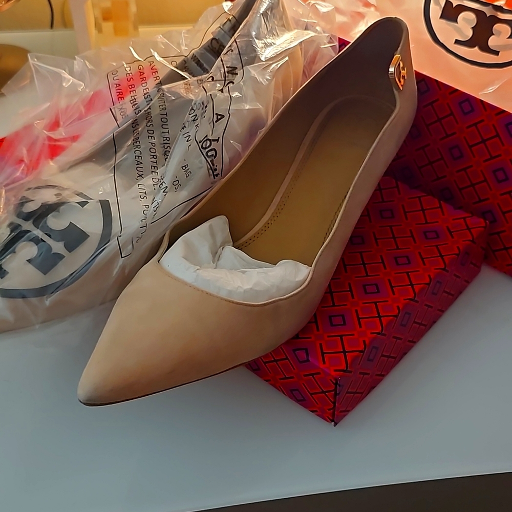 Tory Burch Elizabeth 40mm Women's Pumps in Royal Suede